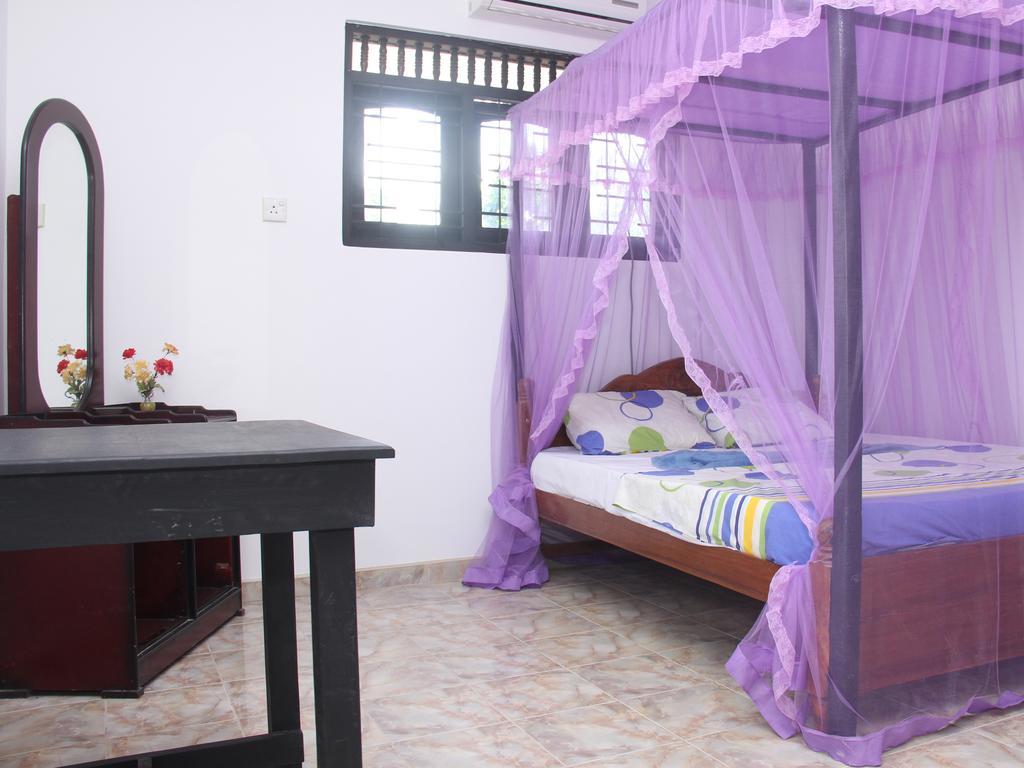 Hotel Mirissa Harbour View Habitación foto